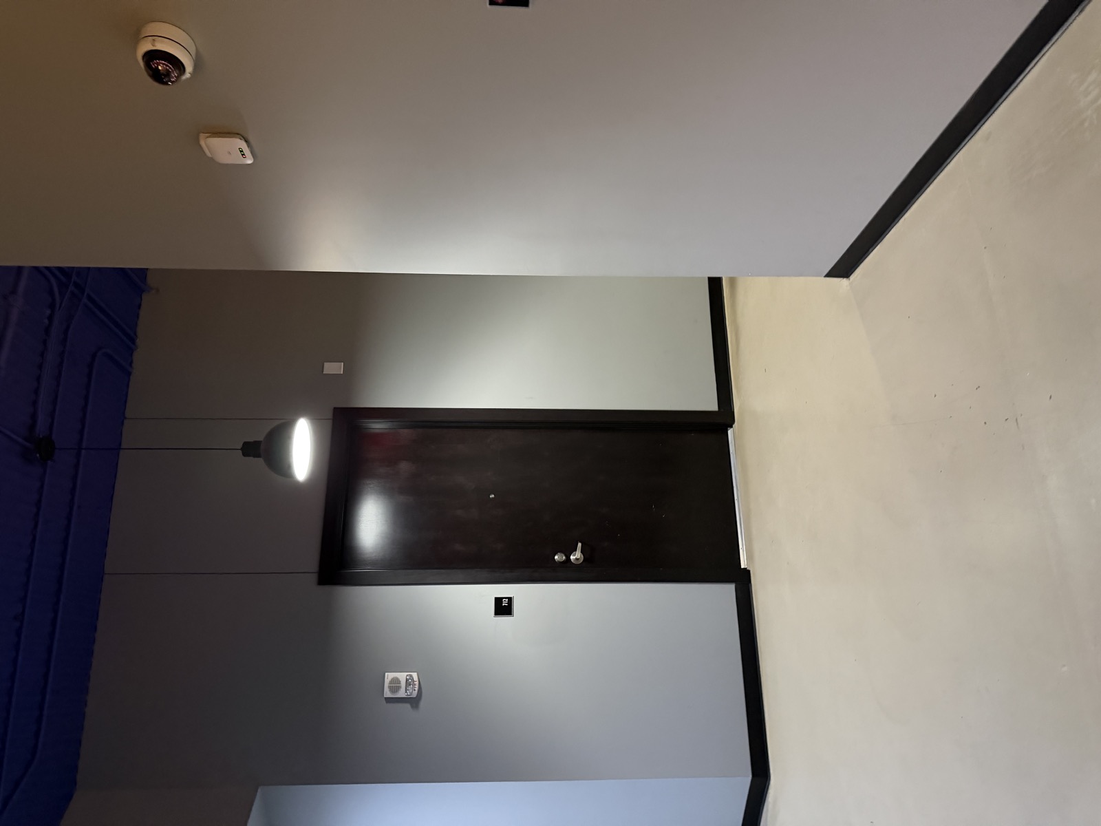 Floor 7 - Lighting Mismatch